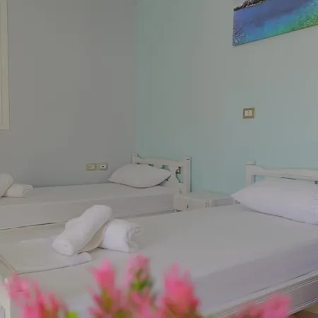 Kuca * Sarande